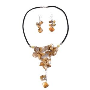 Yellow Shell Pearl Stainless Steel Necklace Set